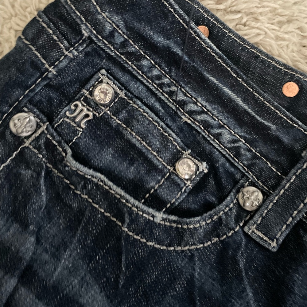 Miss Me Ankle Jeans with Classic Dark Wash Sz 34 mid rise cropped stretchy sz 34 - Picture 8 of 12